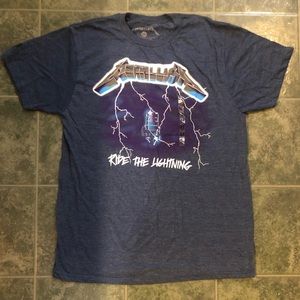 Metallica ride the lighting graphic t-shirt